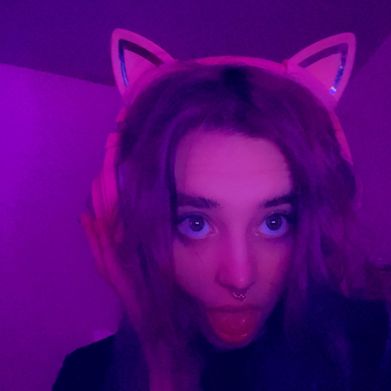 Cherrybomb (xoxo_chrry_xoxo) OnlyFans profile photo