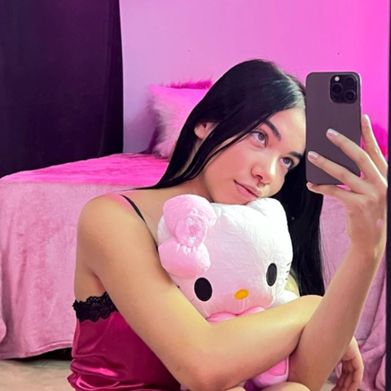 lily 🌸 (itslilybuns) OnlyFans Profile Image