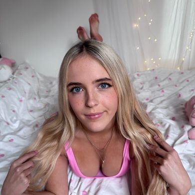 OnlyFans Model Ella Keen (ellakeen) Profile Image