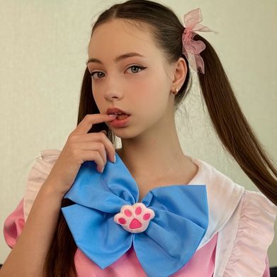 Ellise Mills (ellise_sugar) Profile Photo Added 2024-11-14