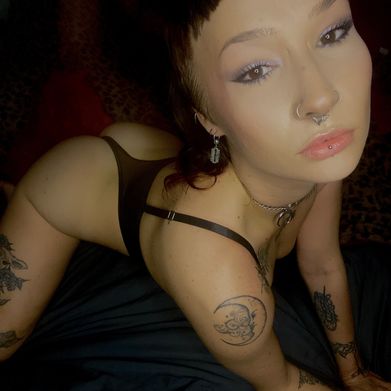 Salem MorningStar (salemtheswitch) Header Photo Added 2024-10-09