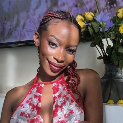 𝑺𝒂𝒎𝒂𝒏𝒕𝒉𝒂 𝑴𝒐𝒄𝒄𝒂☕🤎 Added Photo on 2025-05-18