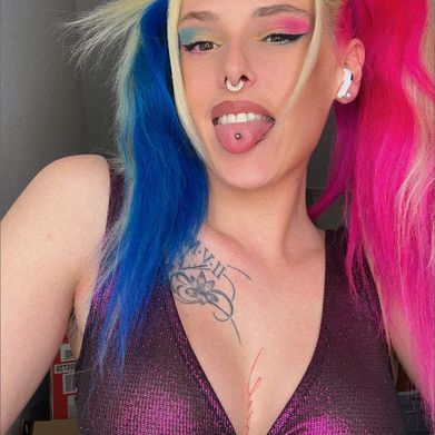 Lia Sommer (lia.sommer) Profile Photo Added 2025-03-20