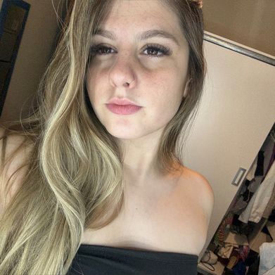 Kylie (kylieisdreaming) Header Photo Added 2025-06-24