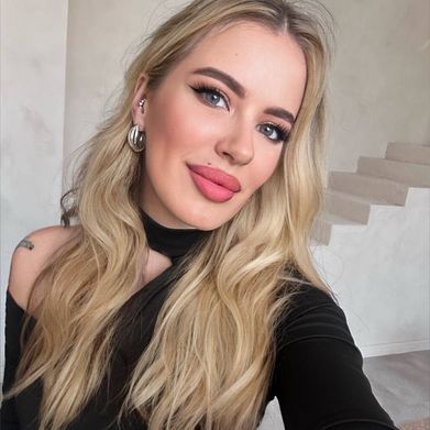 🌿 𝓜𝓸𝓷𝓲𝓬𝓪 🌿 (hotmonicaxox) Profile Photo Added 2025-05-06