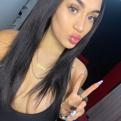 Lara ☀️ (lara.sun) Profile Photo Added 2025-07-25