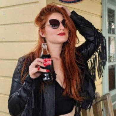 Emma Red Fox (redheadgoddessvip) Profile Photo Added 2025-08-17