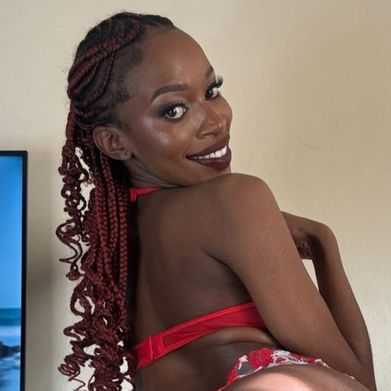 𝑺𝒂𝒎𝒂𝒏𝒕𝒉𝒂 𝑴𝒐𝒄𝒄𝒂☕🤎 (sammyebony) Profile Photo Added 2025-08-19