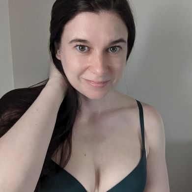 OnlyFans Model Emma Victoria (exploringemma) Profile Image