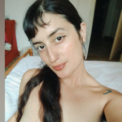 Candela Cruz Added Photo on 2025-03-29