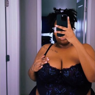 JuicyyBawdyy Added Photo on 2025-09-17