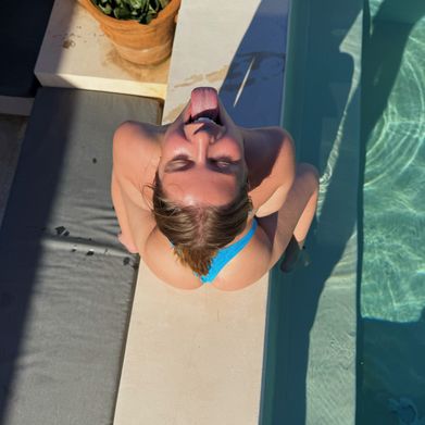 juliette 💌 Added Photo on 2024-12-02