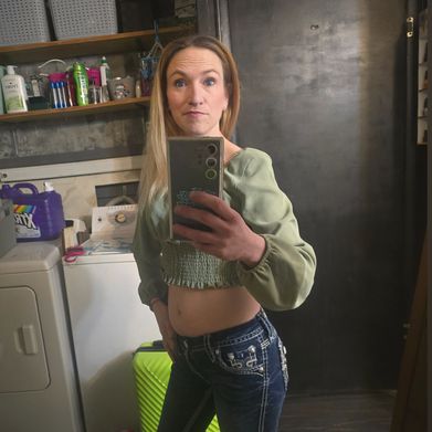 Britani (britanicote) Header Photo Added 2025-08-22