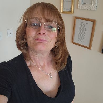 Leigh Ann MacGregor (sexyleigh207) Profile Photo Added 2025-08-30