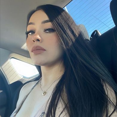 Alejandra Madrid (alemadd) OnlyFans Profile Image