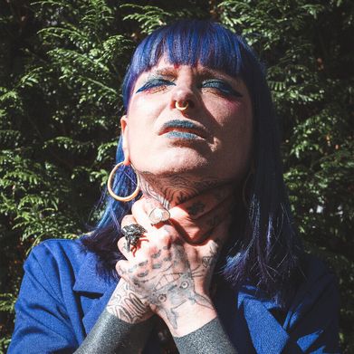 Your tattooed girl's next door (noemiealazard) Header Photo Added 2025-11-26