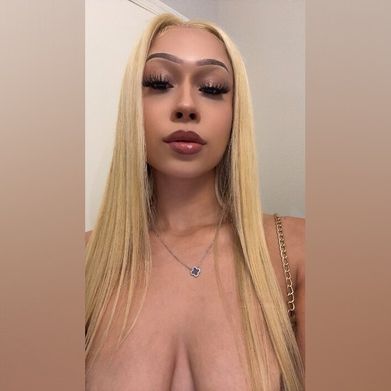 Tina 🍒 (mssstinaaa) Profile Photo Added 2025-11-19