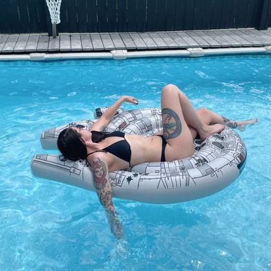 Harlie (har_har_binks) Header Photo Added 2024-05-28