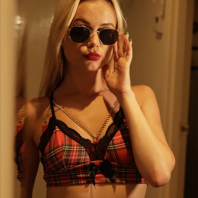 Onlyeva (onlyieva) Header Photo Added 2025-02-22