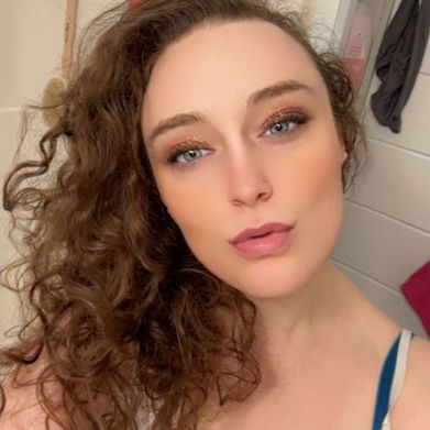 Ball Bust Girl (ball_bust_girl) Header Photo Added 2025-05-17