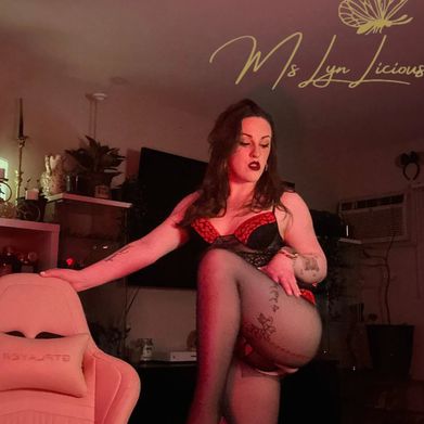 Lyn Elizabeth (mslynlicious) Profile Photo Added 2025-04-16