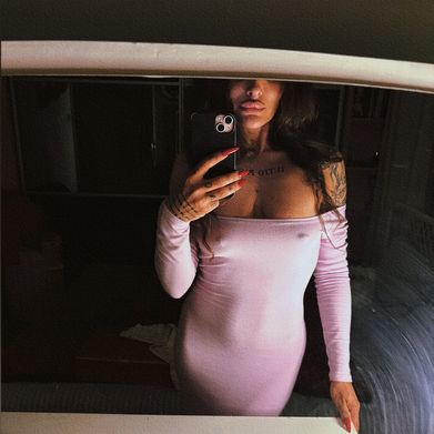 Mama Selena (queenmamaselena) Header Photo Added 2025-10-10