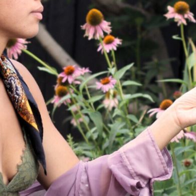 🏮 Zenobia 🌱 (zenxbia) Header Photo Added 2025-11-19