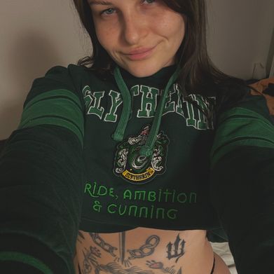 Bella (queenbellatrixx) Profile Photo Added 2025-04-22