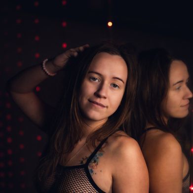 Gallery🍑🍒 (adagallery) Profile Photo Added 2025-03-11