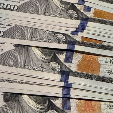 💋  𝕬𝖓𝖓𝖆   💋 (2annamia3) Header Photo Added 2025-11-19