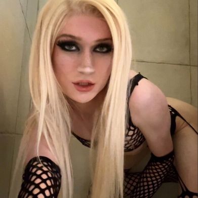 OnlyFans Model Maxine Kitten (maxinekitten) Profile Image