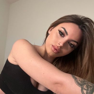 𝗚𝗶𝗼𝗿𝗴𝗶𝗻𝗮 💋🍓 (giorginabufo) OnlyFans profile photo