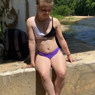 Lil Shorttttyyy♥️ (lilshortylovesdaddy) Header Photo Added 2025-12-01