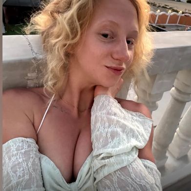 Emma (smallemma) Profile Photo Added 2025-08-12