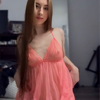 Lana Vail (lanavailofficial) Profile Photo Added 2025-04-15