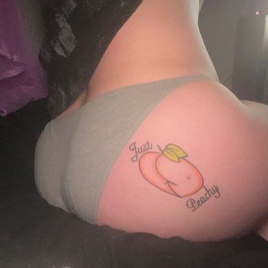 Luna (noboundaries_69) Header Photo Added 2025-10-24