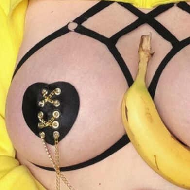 Breanna Banana 🍌 Ripe &amp; Ready (breannabanana) Header Photo Added 2025-04-21