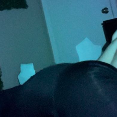 Sara Woods FREE (sara.uncovered) Header Photo Added 2025-01-02