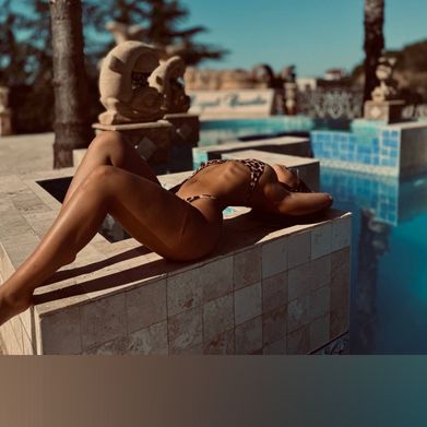 Amalia 19 y.o✨️🍓 (wowamalia) Header Photo Added 2025-02-20