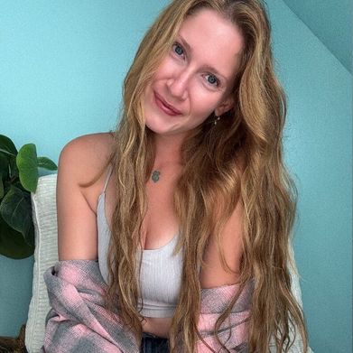 Emersonbloom22_PPV (emersonbloom22_ppv) Profile Photo Added 2025-10-24