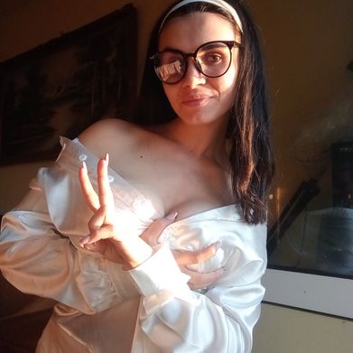 Lindic roz Added Photo on 2024-11-09