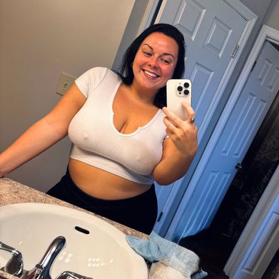 Ashtyn Morgan (ashhfaace) Profile Photo Added 2025-04-01