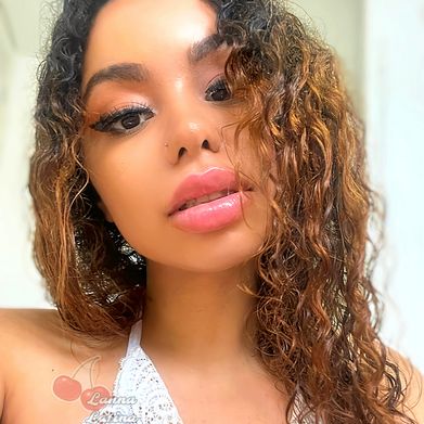 lannalatina 🤎 busty girl w a tiny kitty (lannalatina) OnlyFans profile photo