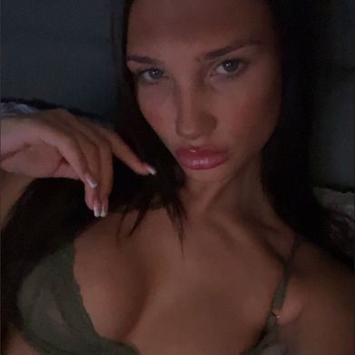 👸🏽 (skylar.rose18) Profile Photo Added 2024-09-14