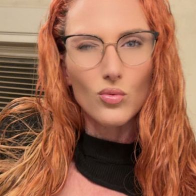 OnlyFans Model McKenzii Rose (mckenziirose) Profile Image