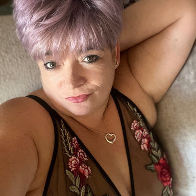 Curvy50chloe (curvy_chlo) Profile Photo Added 2025-08-21