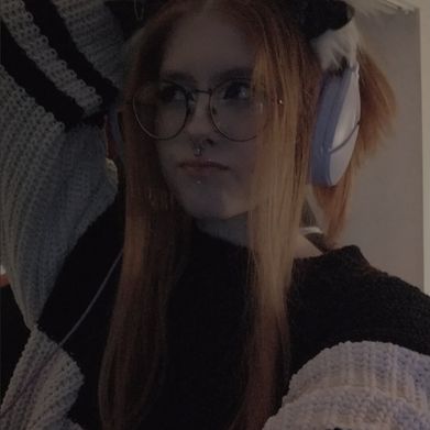 OnlyFans Model 💜squid💚 (submissivesquid) Profile Image