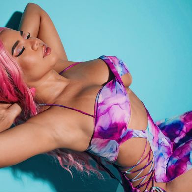 Violeta Garcia (violetagarcia3) Header Photo Added 2025-03-11