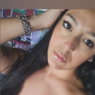 Maria V (vickyspicy) Header Photo Added 2025-09-14