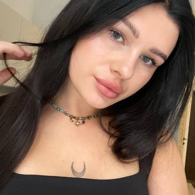 OnlyFans Model alisa (aaalisa) Profile Image